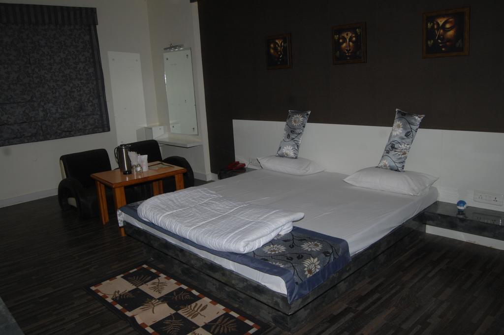 Hotel Sonchiraiya Shivpurī Quarto foto